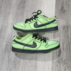 Nike SB Dunk Low Sneakers Kids 2Y Powerpuff Girls Buttercup Green FZ8832-300